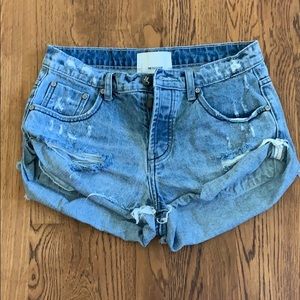 One Teaspoon Bandit shorts 26 ~ Worn once!!